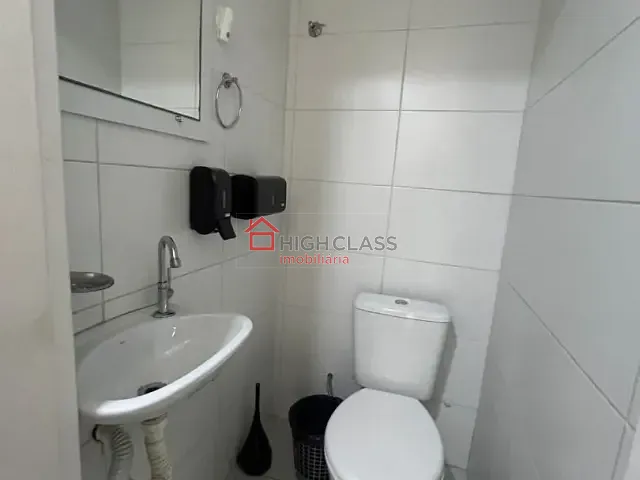 Sala para alugar, no bairro Praia da Costa em Vila Velha