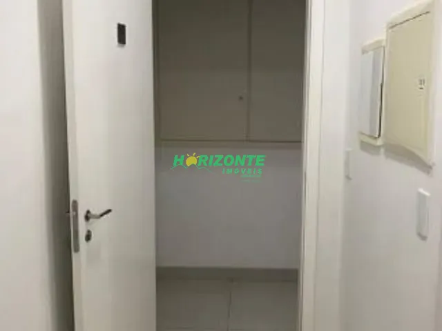 Sala com 40m², à venda, no bairro Jardim das Colinas em São José dos Campos