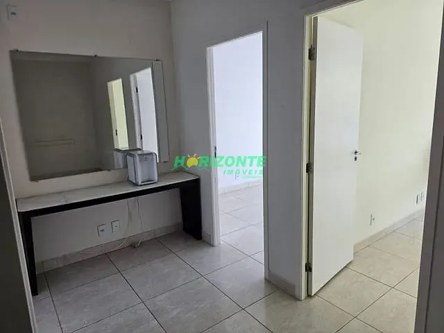 Sala com 40m², à venda, no bairro Jardim das Colinas em São José dos Campos