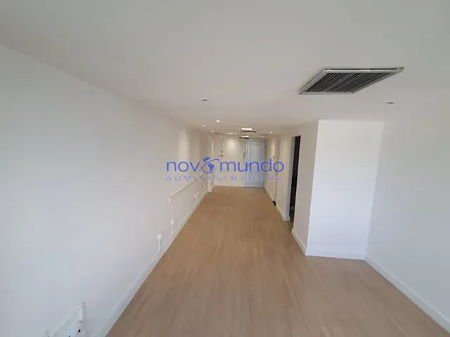 Sala com 36m², para alugar, no bairro Centro em Rio de Janeiro