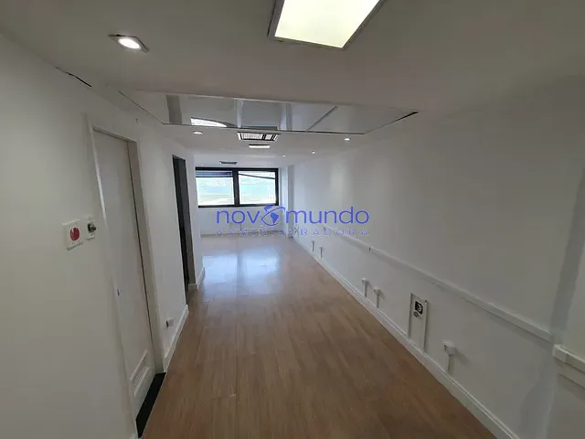 Sala com 36m², para alugar, no bairro Centro em Rio de Janeiro
