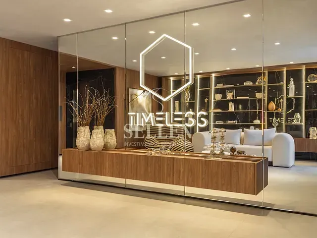 Sala com 449m², à venda, no bairro Centro em Balneário Camboriú