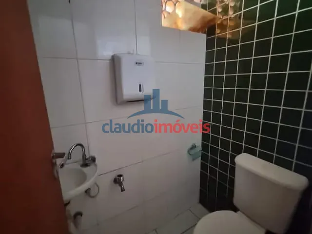 Sala com 24m², para alugar, no bairro Retiro em Volta Redonda
