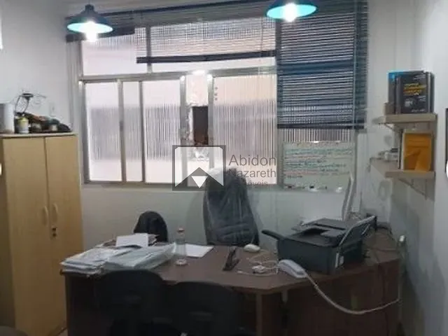 Sala com 28m², à venda, no bairro Centro em Niterói