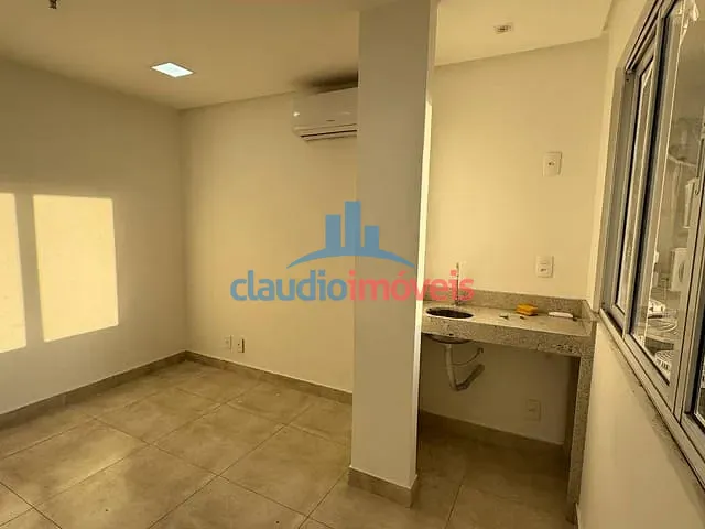 Sala para alugar, no bairro Laranjal em Volta Redonda