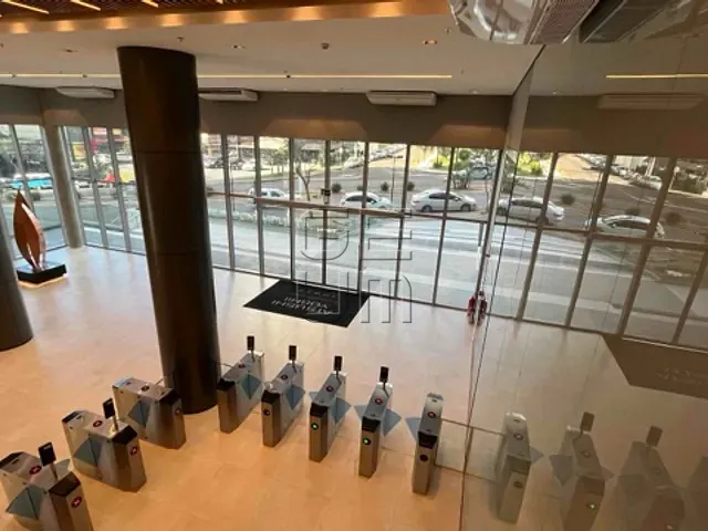 Sala à venda, no bairro Bela Suiça em Londrina