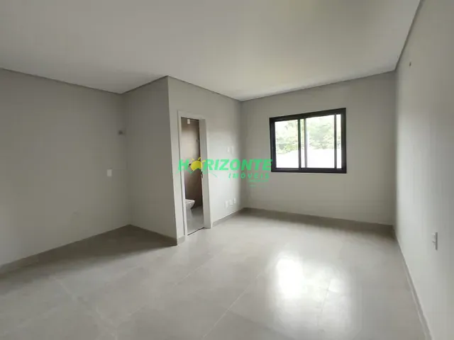 Sala com 300m², para alugar, no bairro Urbanova em São José dos Campos