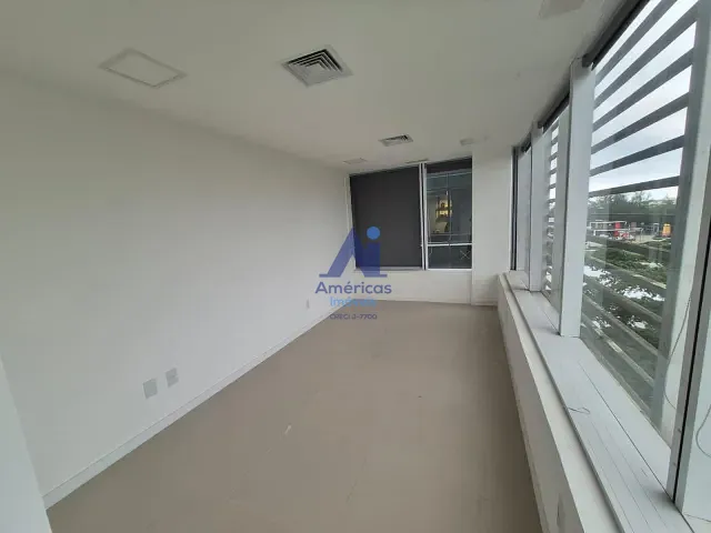 Sala para alugar, no bairro Recreio dos Bandeirantes em Rio de Janeiro