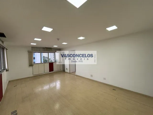 Sala com 80m², para alugar, no bairro Jardim São Dimas em São José dos Campos