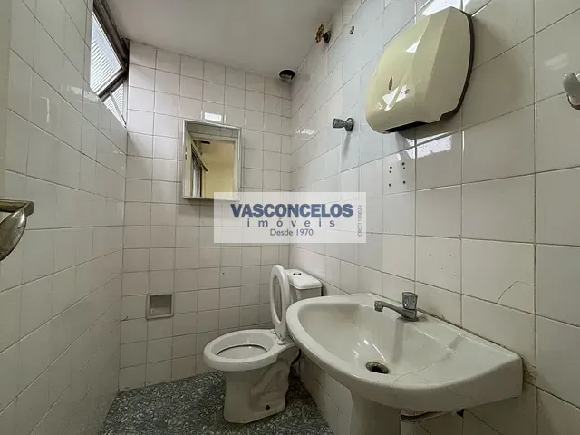 Sala com 80m², para alugar, no bairro Jardim São Dimas em São José dos Campos