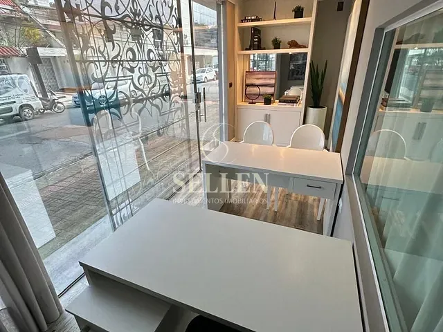Sala para alugar, no bairro Nações em Balneário Camboriú