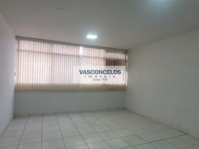 Sala com 42m², para alugar, no bairro Centro em São José dos Campos