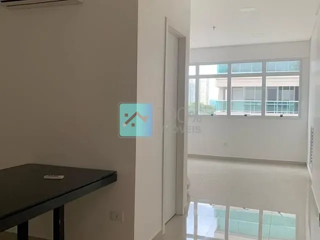 Sala à venda, no bairro Parque Residencial Aquarius em São José dos Campos