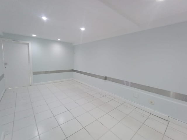 Sala para alugar, no bairro Juvevê em Curitiba