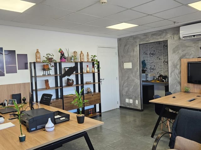 Foto do Sala - 🏢 Sala Comercial 34m² no Rudge Offices com Vaga, Ar-Condicionado e Segurança 24h – Rudge Ramos! | Mix Nascimento