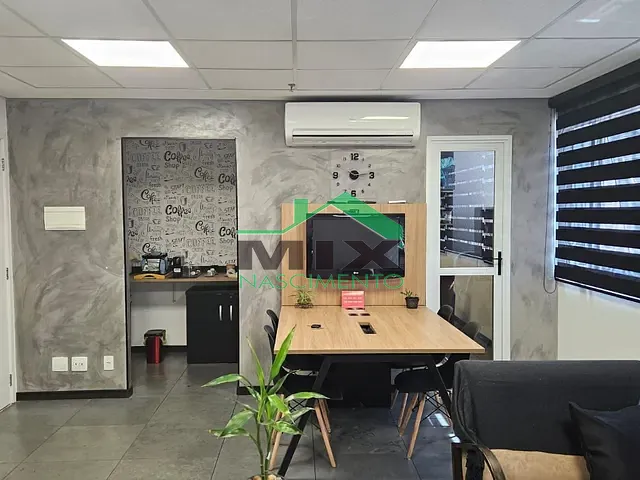 Sala com 34m², à venda, no bairro Rudge Ramos em São Bernardo do Campo