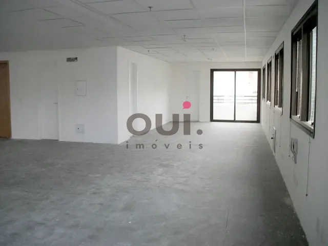 Sala à venda ou para alugar, no bairro Bela Vista em São Paulo