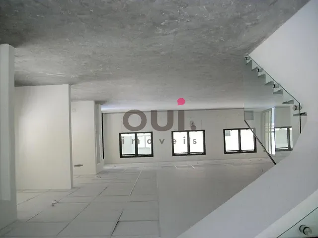 Sala à venda ou para alugar, no bairro Bela Vista em São Paulo