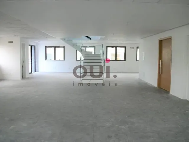 Sala à venda ou para alugar, no bairro Bela Vista em São Paulo