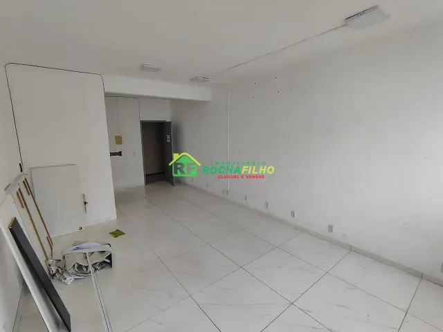 Sala com 34m², para alugar, no bairro Centro em Teresina