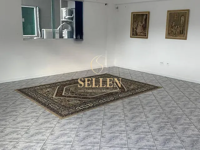 Sala à venda, no bairro Centro em Balneário Camboriú