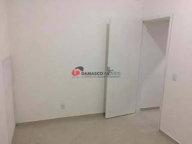 Sala com 14m², para alugar, no bairro Campestre em Santo André