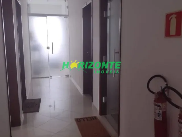 Sala com 350m², para alugar, no bairro Urbanova em São José dos Campos
