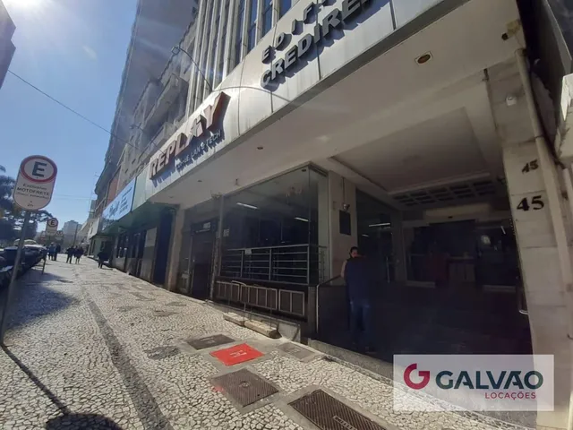 Sala para alugar, no bairro Centro em Curitiba