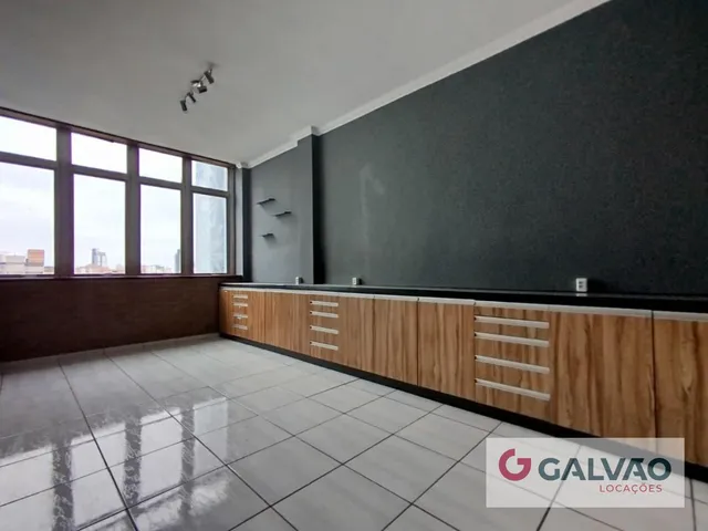 Sala para alugar, no bairro Centro em Curitiba