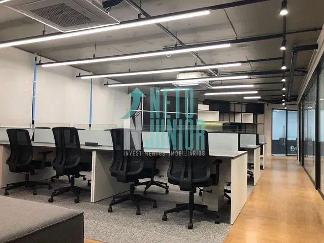 Sala com 280m², para alugar, no bairro Brooklin Paulista em São Paulo