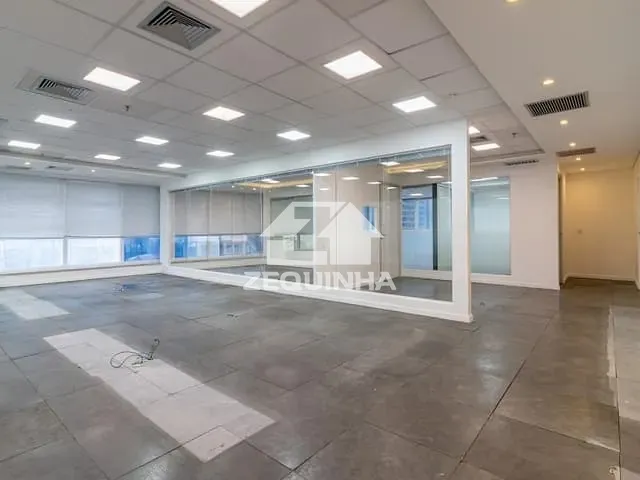 Sala com 296m², para alugar, no bairro Butanta em Sao Paulo