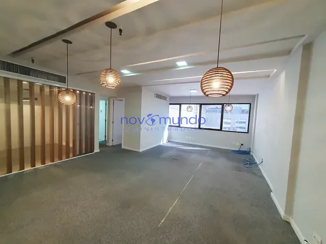 Sala com 59m², para alugar, no bairro Centro em Rio de Janeiro