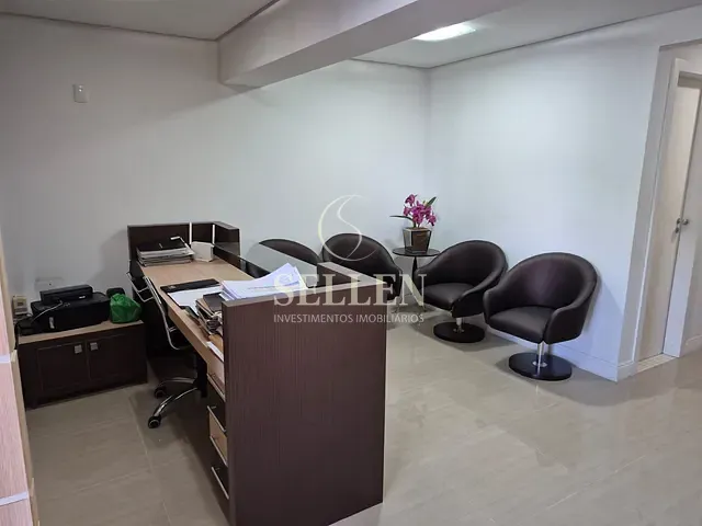 Sala para alugar, no bairro Centro em Balneário Camboriú
