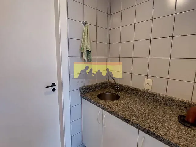 Sala com 79m², para alugar, no bairro Centro em Campinas