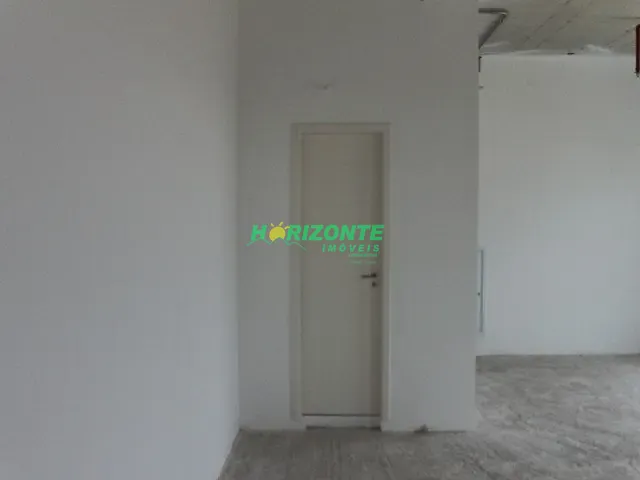 Sala com 41m², para alugar, no bairro Jardim das Colinas em São José dos Campos