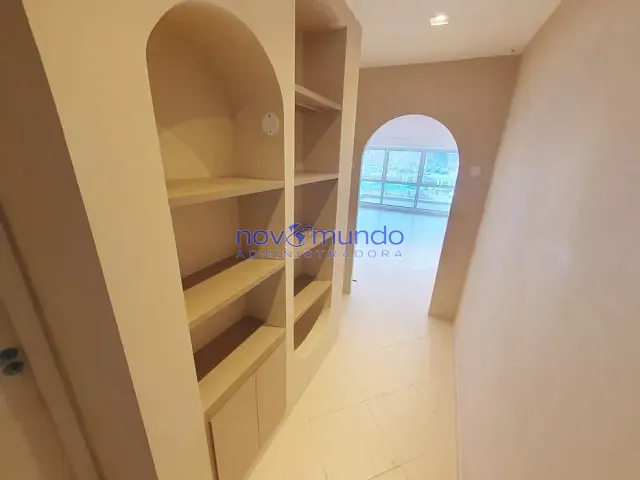 Sala com 36m², para alugar, no bairro Barra da Tijuca em Rio de Janeiro