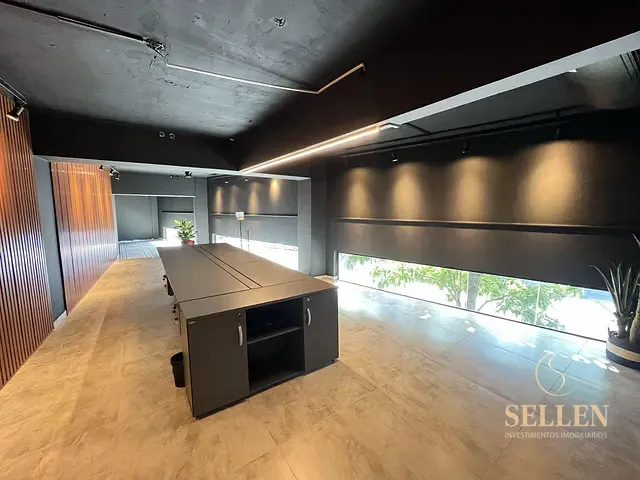 Sala para alugar, no bairro Centro em Balneário Camboriú