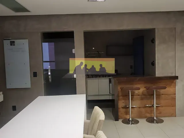 Sala à venda ou para alugar, no bairro Centro em Campinas