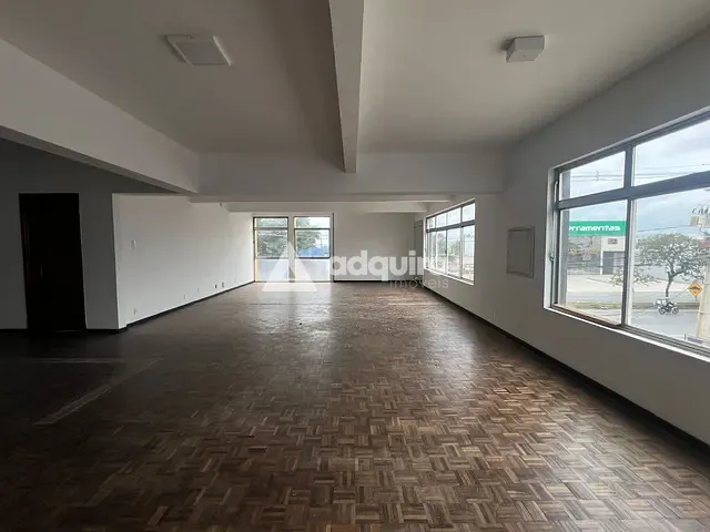 Sala com 565m², para alugar, no bairro Chapada em Ponta Grossa