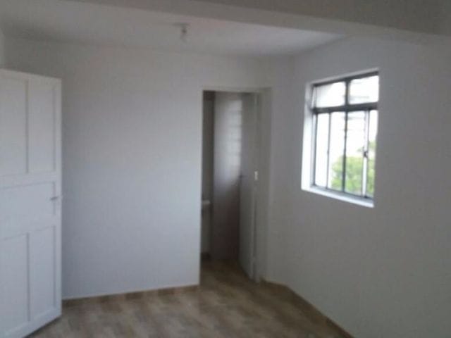 Sala com 70m², para alugar, no bairro Penha de França em São Paulo