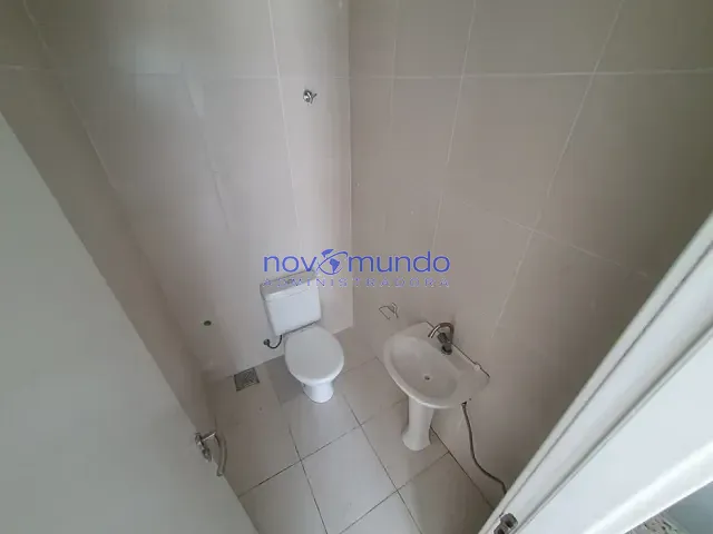Sala com 40m², para alugar, no bairro Jacarepaguá em Rio de Janeiro