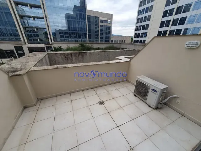 Sala com 40m², para alugar, no bairro Jacarepaguá em Rio de Janeiro