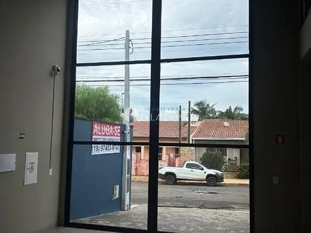 Sala com 300m², à venda ou para alugar, no bairro Centro em Artur Nogueira