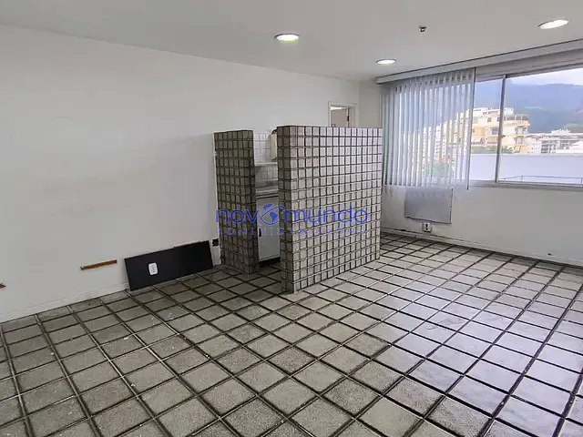 Sala com 60m², à venda, no bairro Freguesia (Jacarepaguá) em Rio de Janeiro