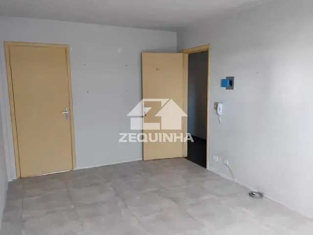 Sala com 16m², para alugar, no bairro Centro em Osasco
