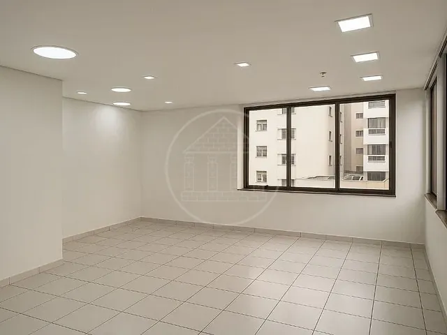 Sala com 60m², para alugar, no bairro Jardim Paulista em São Paulo