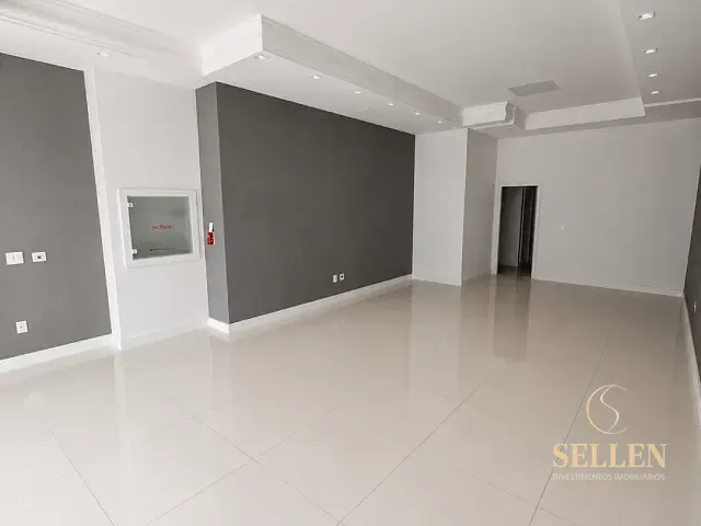 Sala para alugar, no bairro Centro em Balneário Camboriú