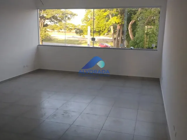 Sala com 10m², para alugar, no bairro Jardim das Indústrias em São José Dos Campos