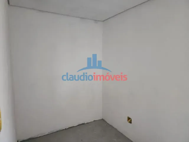 Sala para alugar, no bairro Ano Bom em Barra Mansa