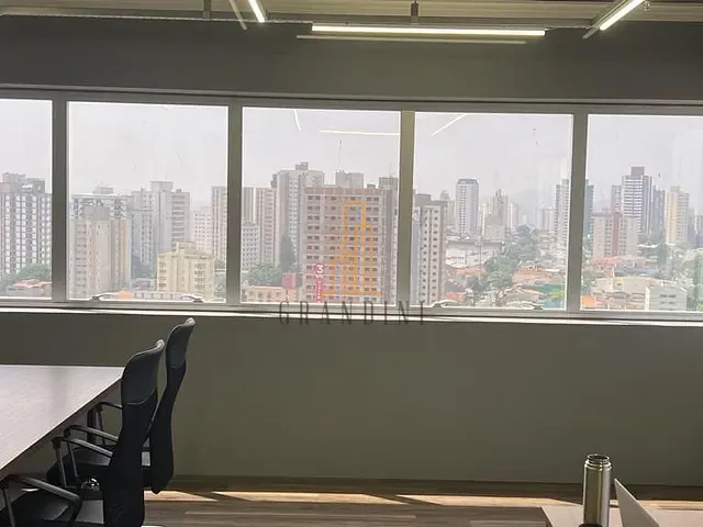 Sala à venda, no bairro Centro em Santo André